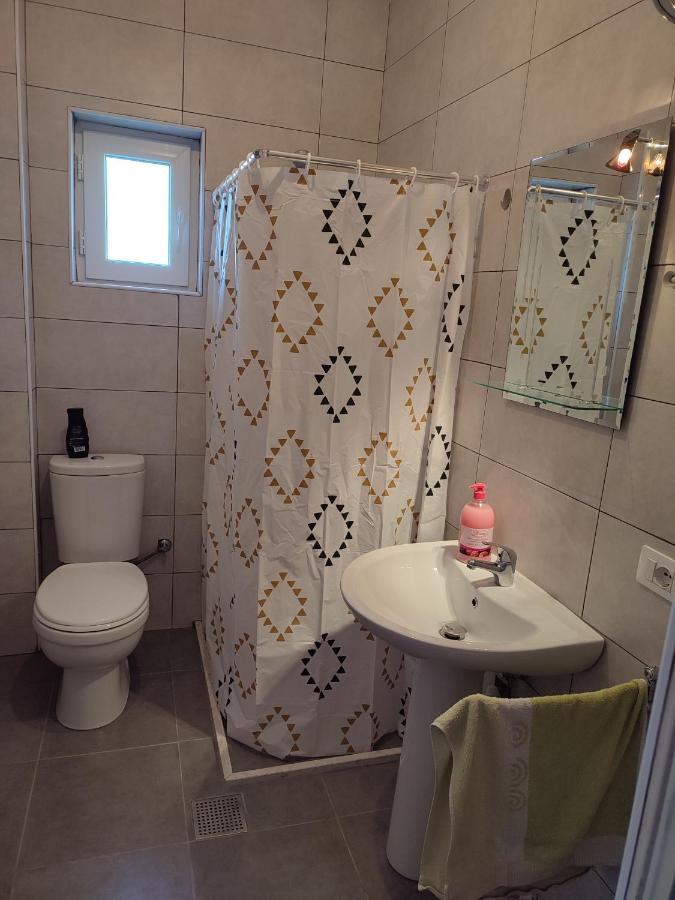 Sabi Apartment Golem Qerret Esterno foto