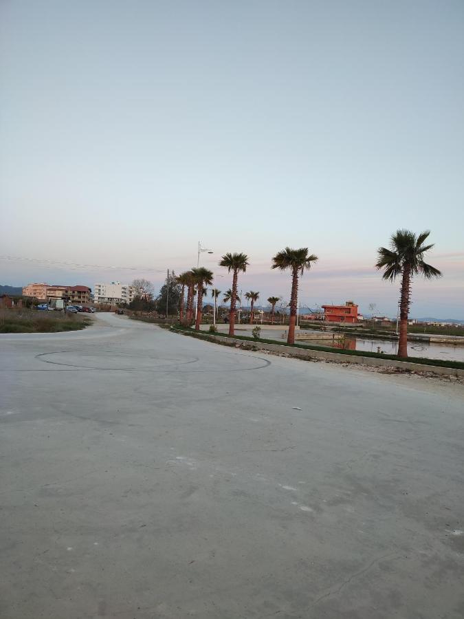 Sabi Apartment Golem Qerret Esterno foto