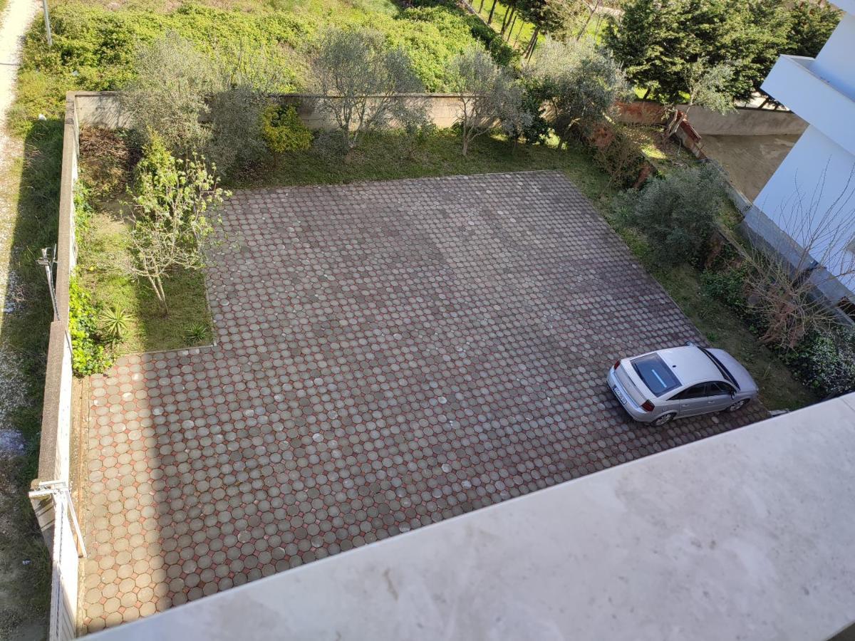 Sabi Apartment Golem Qerret Esterno foto
