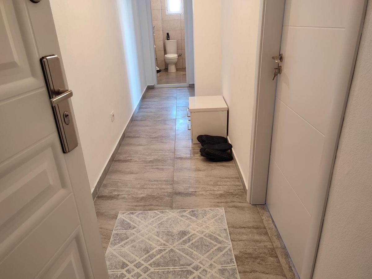 Sabi Apartment Golem Qerret Esterno foto