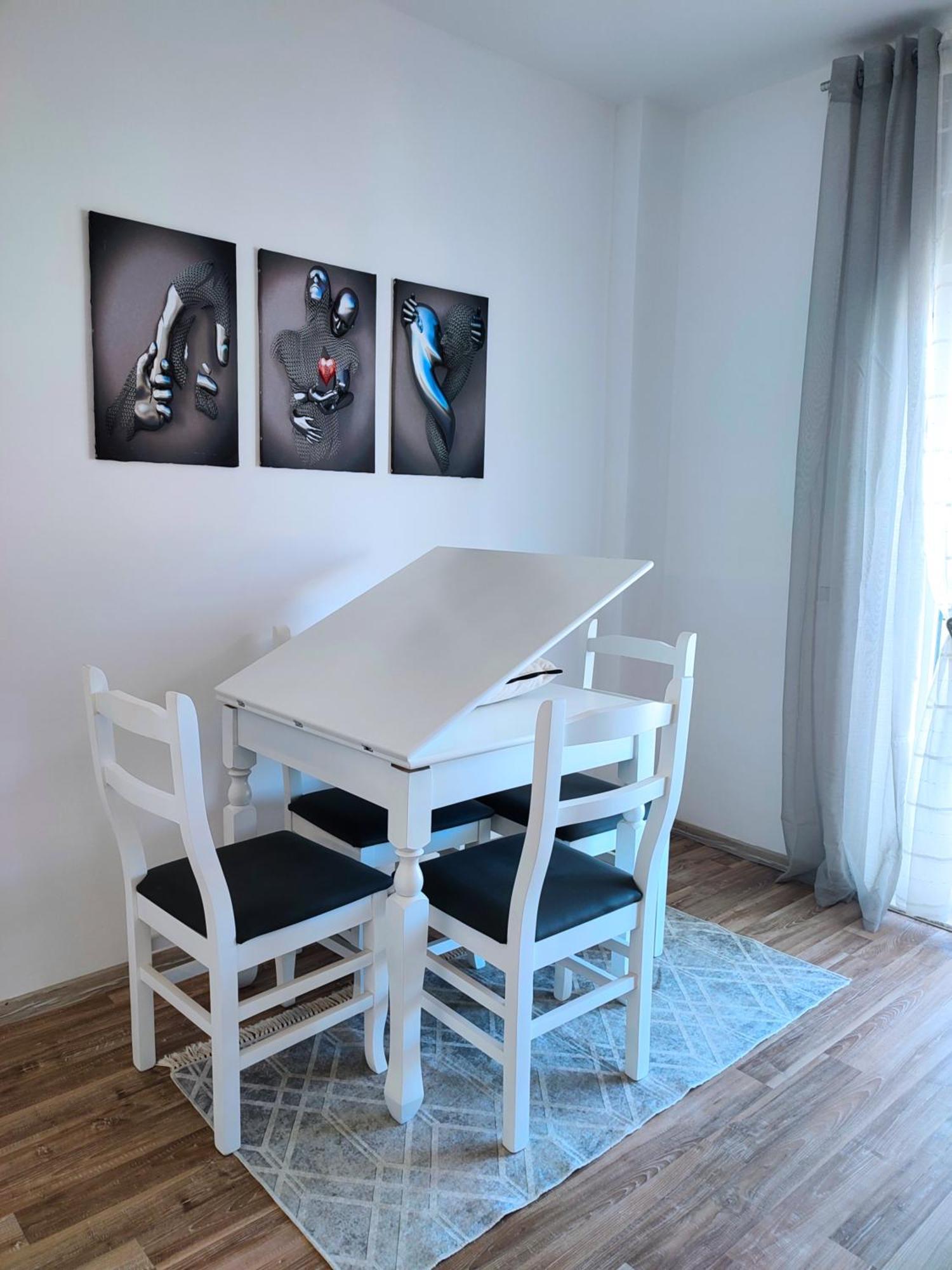 Sabi Apartment Golem Qerret Esterno foto