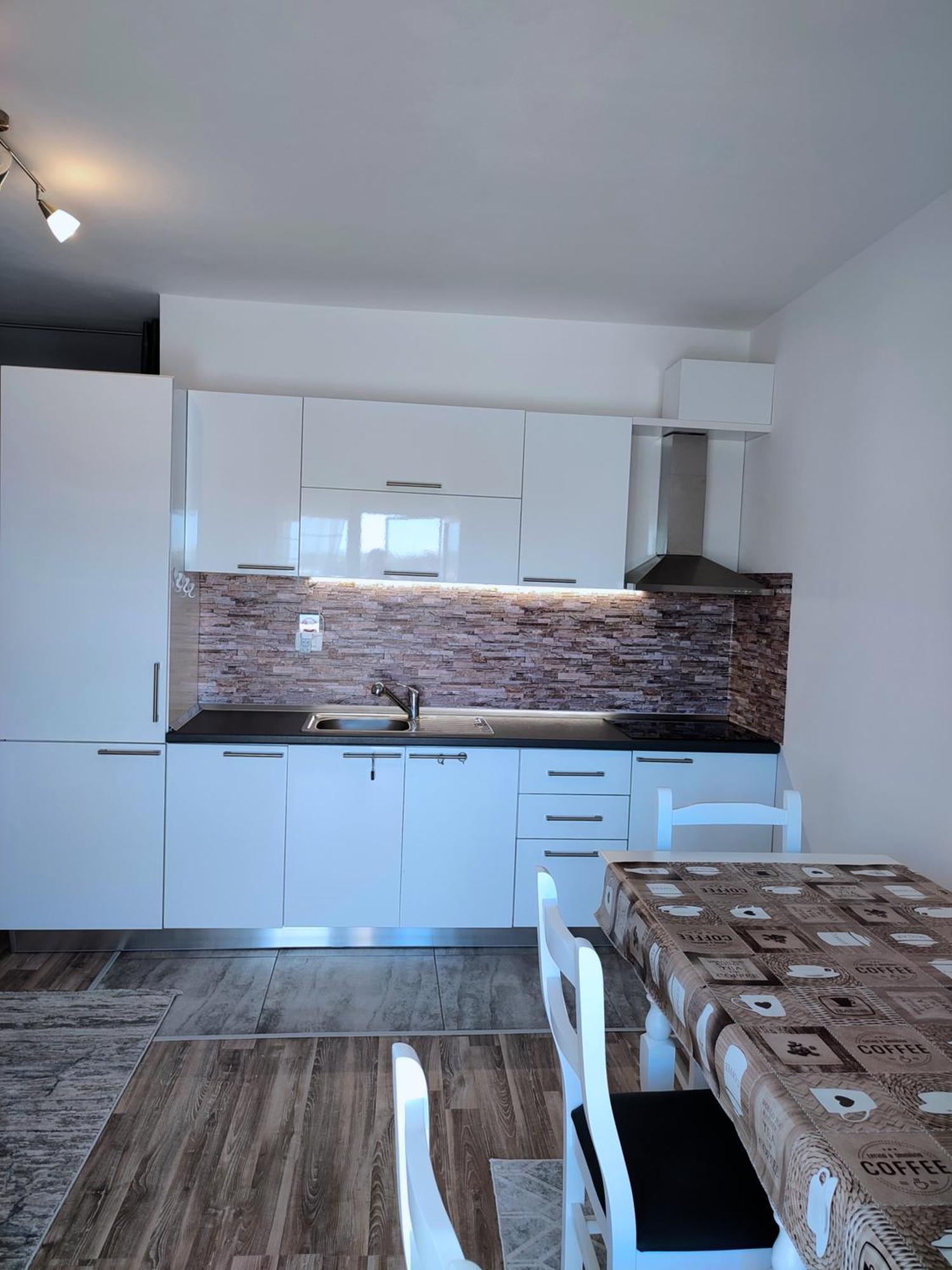 Sabi Apartment Golem Qerret Esterno foto